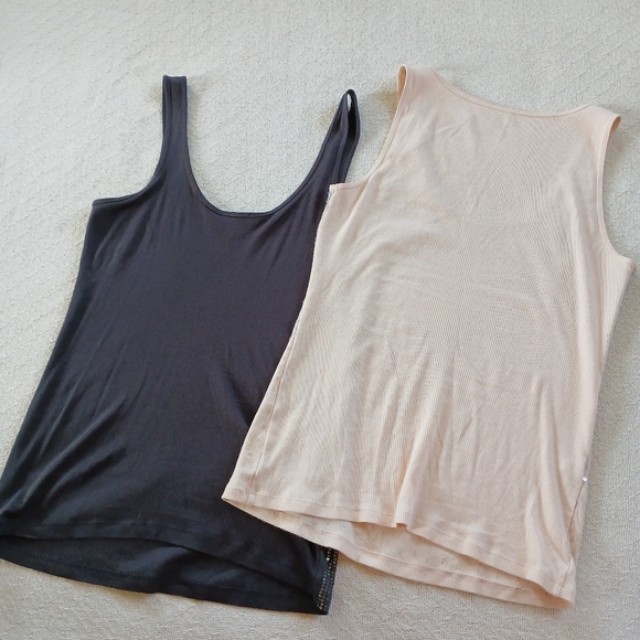 express ♡ 2 sexy basic sequin tabk tops - Picture 8 of 8
